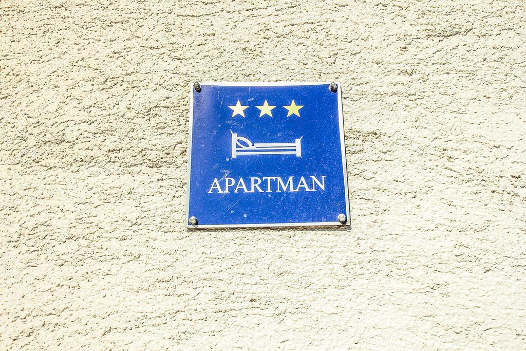 Apartments&Room Babic คาชเตลา ภายนอก รูปภาพ